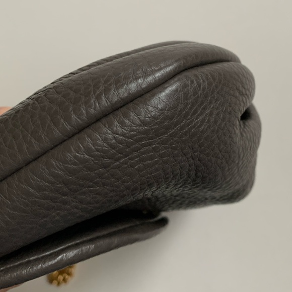 MARC BY MARC JACOBS Like New Classic Karlie Q Crossbody Bag - Picture 10 of 15